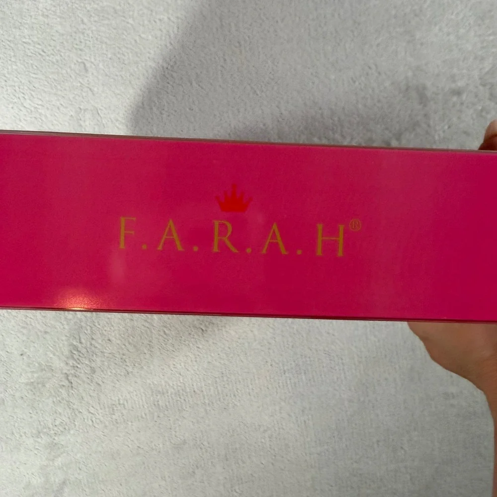 F.A.R.A.H. Signature Brush Collection 4pc Dual-Ended Brushes 2‎ Sponges 6PCW-FHB